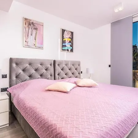 Villa Anne By Guide Vantacici